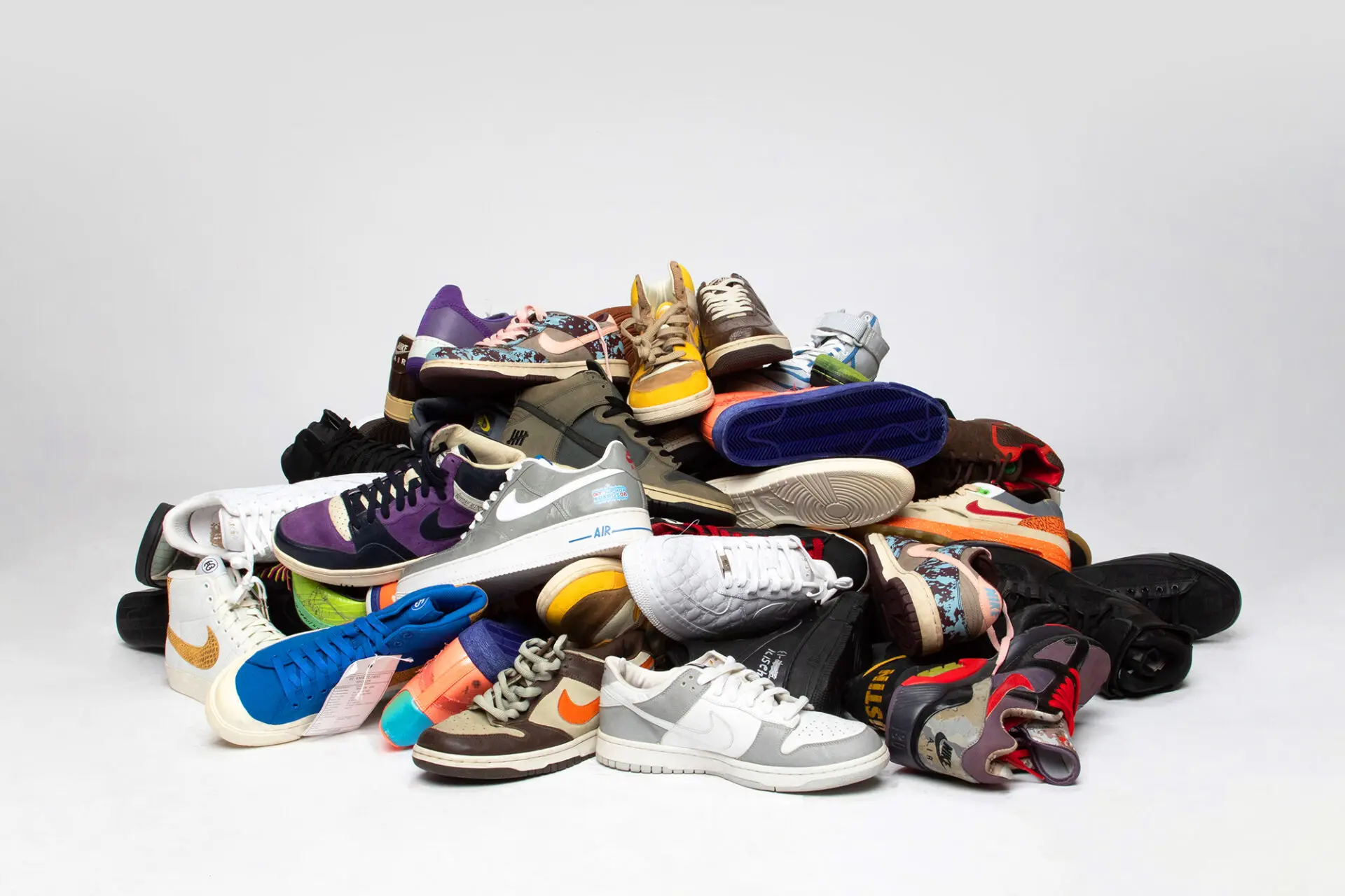Nike Footwear Quickstrikes